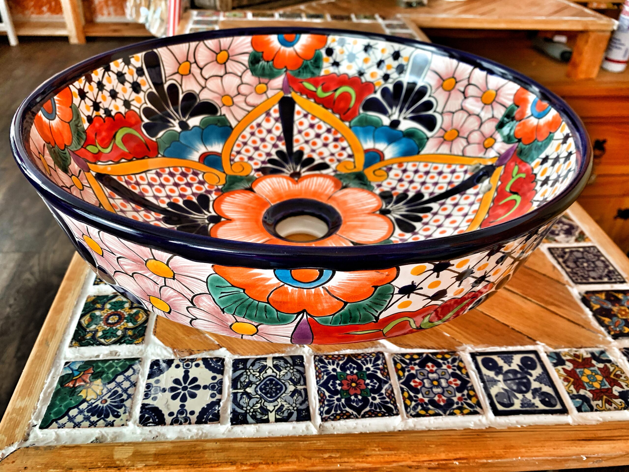 San Cristobal- Waschbecken aus Mexiko, bunt, rund - 35 cm Talavera Design-Aufsatzwaschbecken aus Keramik handbemalt Gäste WC